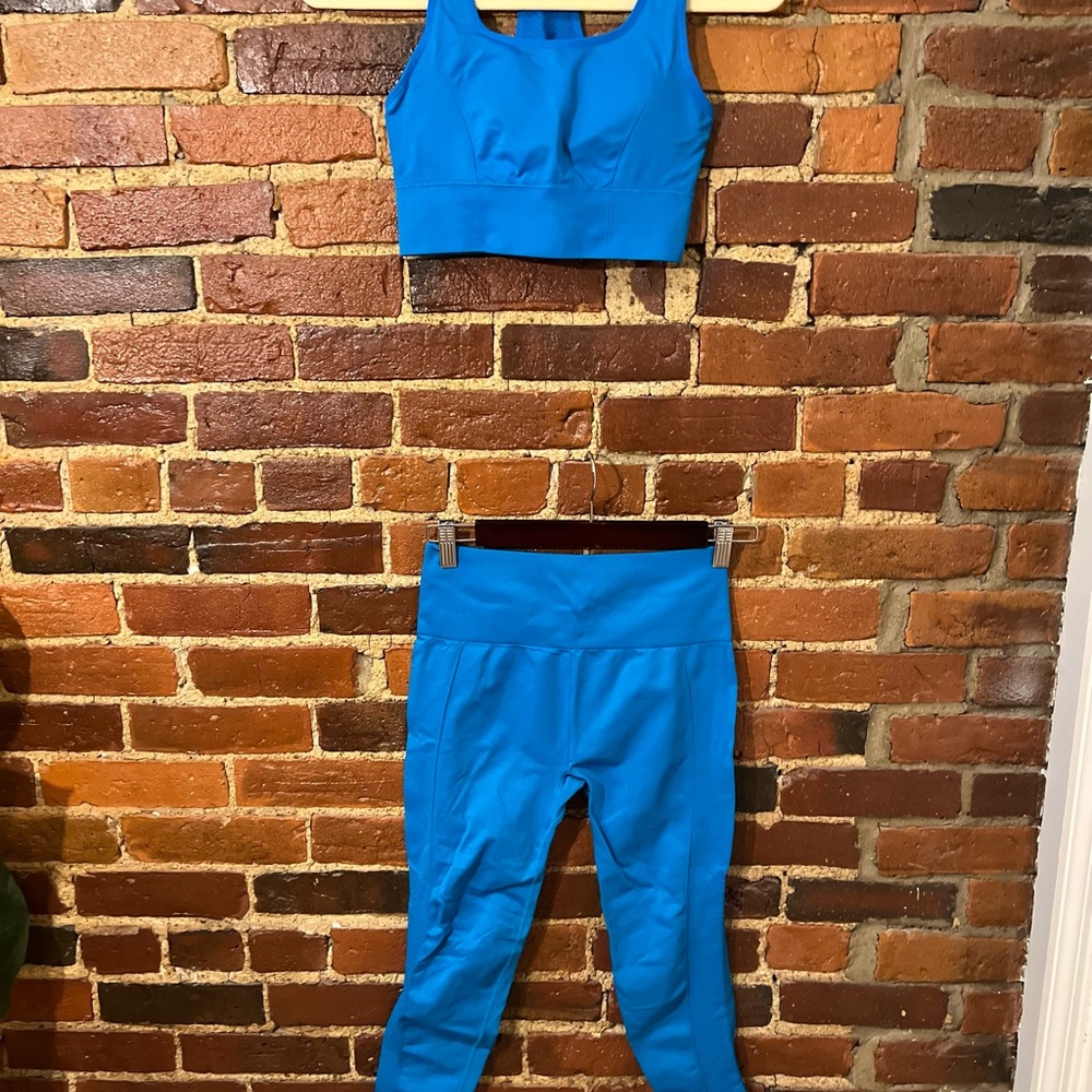 Fabletics Set